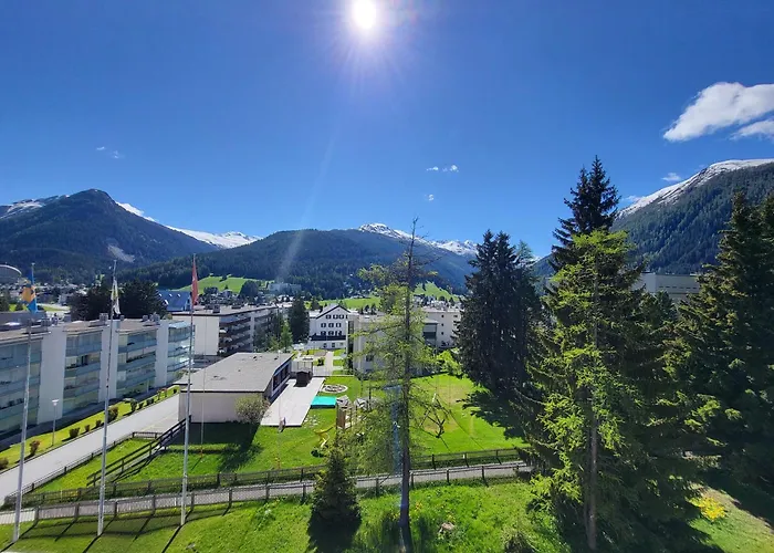 Parsenn Peaks Panorama * دافوس